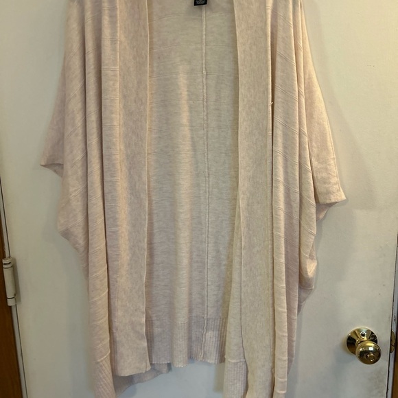 Joan Vass Sweaters - Joan Vass Wool Blend Oatmeal Open Front Short Sleeve Cardigan Duster medium